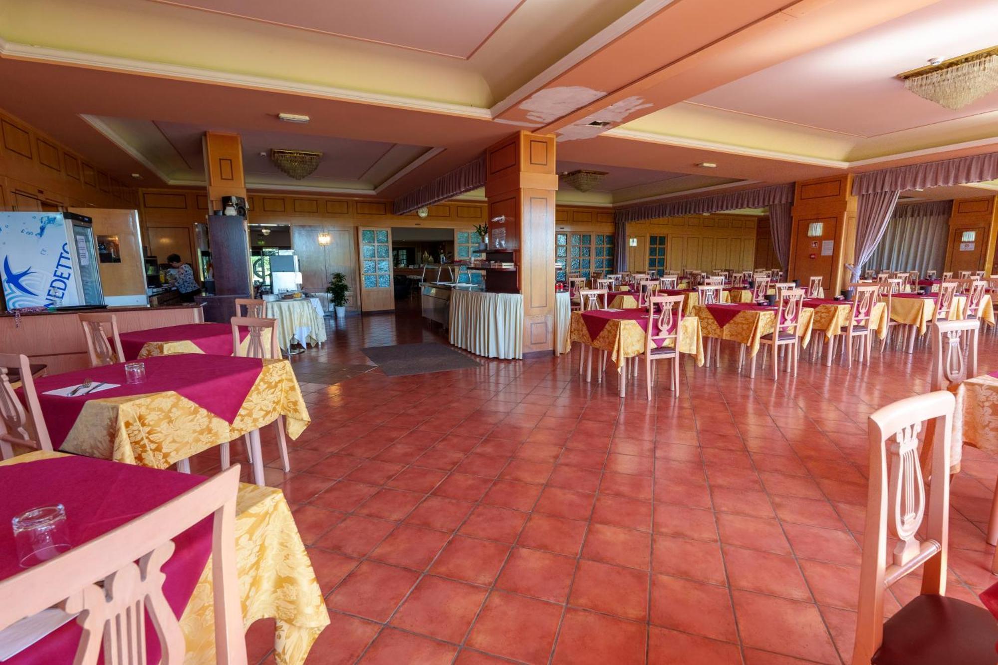 Hotel Villa Strassoldo "Ex Attianese Hotel Restaurant" Cervignano del Friuli Exteriér fotografie